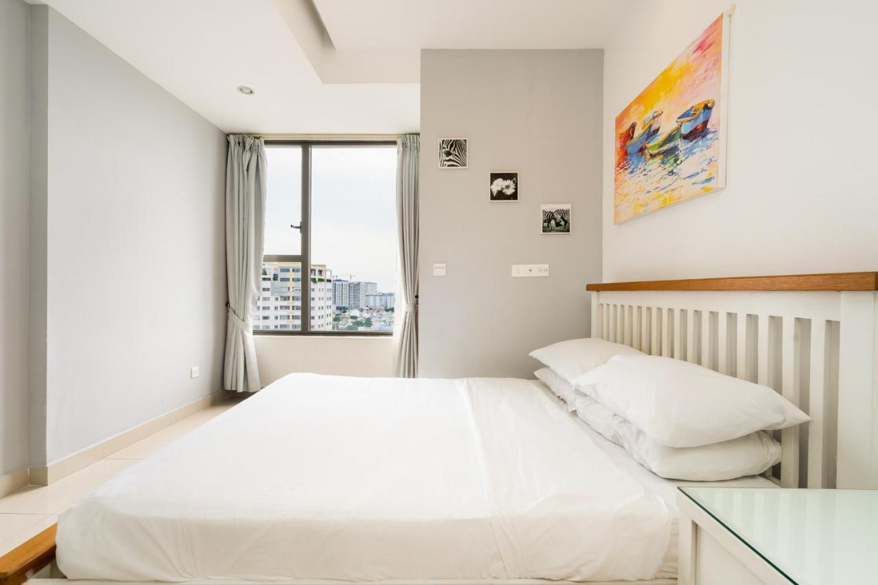 River Inn Apartment With Pool & Gym ホーチミン市 エクステリア 写真