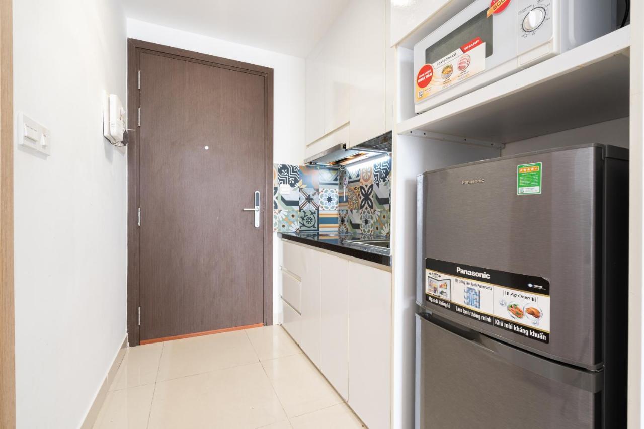 River Inn Apartment With Pool & Gym ホーチミン市 エクステリア 写真