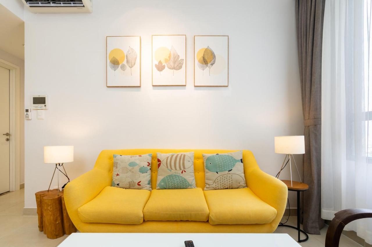 River Inn Apartment With Pool & Gym ホーチミン市 エクステリア 写真