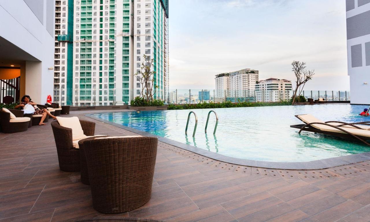 River Inn Apartment With Pool & Gym ホーチミン市 エクステリア 写真
