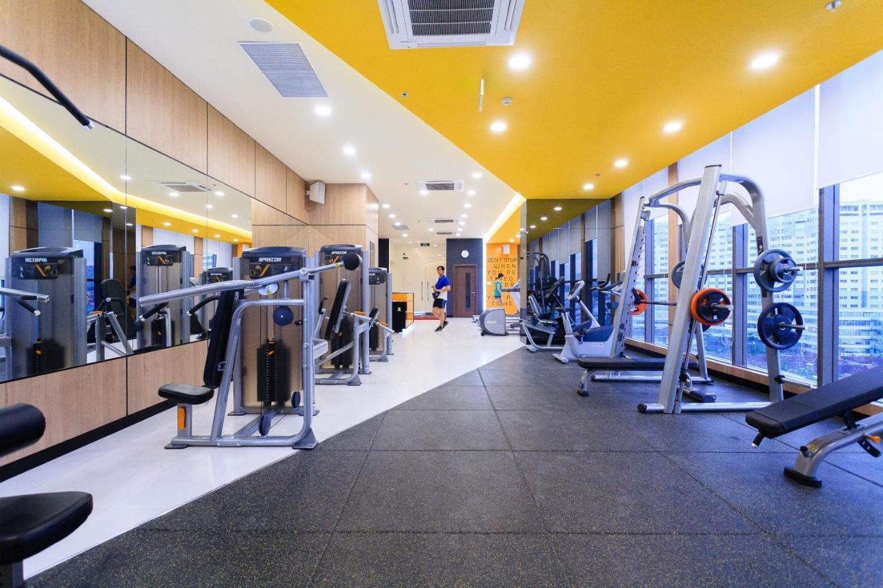 River Inn Apartment With Pool & Gym ホーチミン市 エクステリア 写真